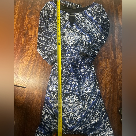 White House Black Market Women SZ S Blue White Paisley Waist Tie Belt - Picture 4 of 9